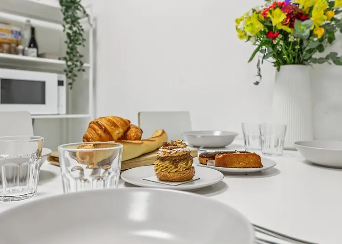 Marais L Center Of L Full Equipped